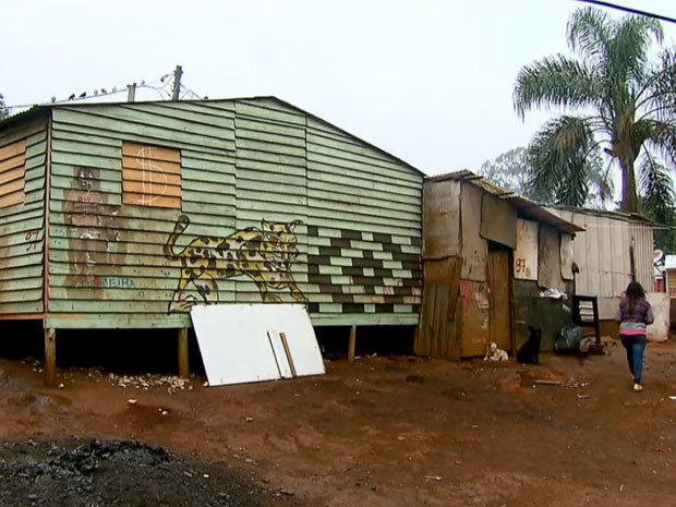 Aldeia terra indígenas Jaraguá (Foto: TV Globo/Reprodução) Aldeia terra indígenas Jaraguá (Foto: TV Globo/Reprodução)