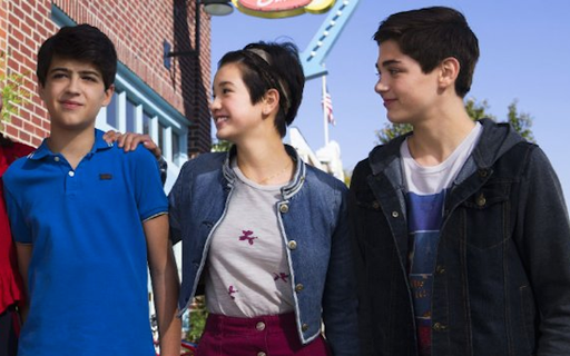 Disney Quebra Tabu E Provoca Pol Mica Ao Incluir Arco Gay Em S Rie Infanto Juvenil Monet