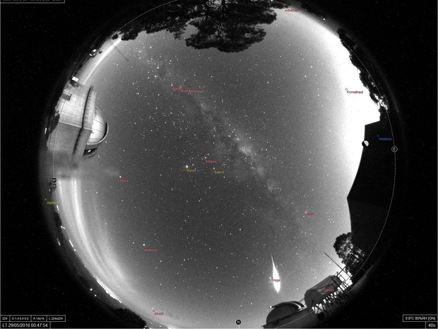 Estudiosos acreditam que meteoro tenha tocado solo em Varginha, MG (Foto: Rede Brasileira de Monitoramento de Meteoros)