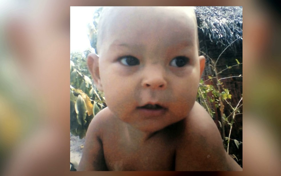 Família de Otávio culpa a Companhia Vale, dona da ferrovia, pela morte do bebê (Foto: Reprodução/TV Mirante)