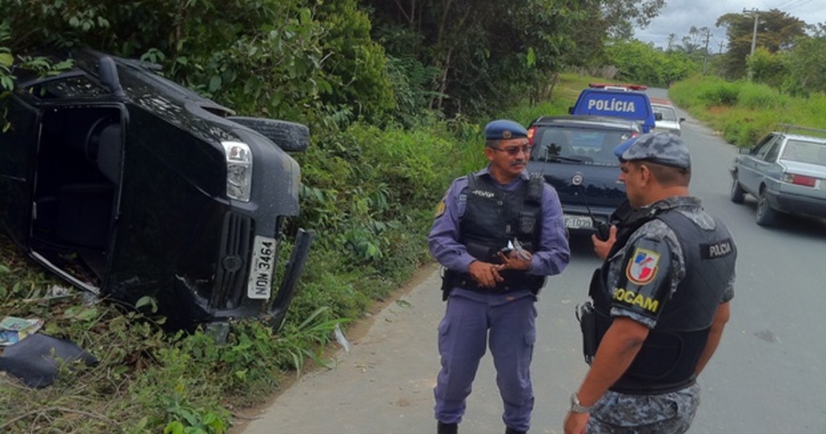 G Homens Roubam Carro Sequestram V Tima E Capotam Em Ramal No Am