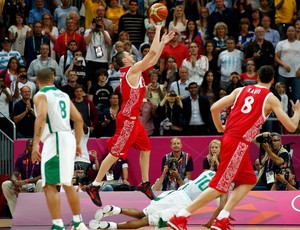 fridzon brasil x rússia basquete londres 2012 olimpiadas 2 (Foto: Reuters)