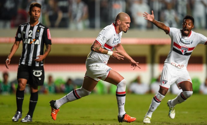 Marcos Rocha; Maicon; Atlético-MG; São Paulo (Foto: AP Photo/Juliana Flister)