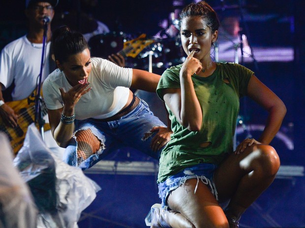 Anitta em show em Salvador, na Bahia (Foto: André Muzell/ Brazil News)