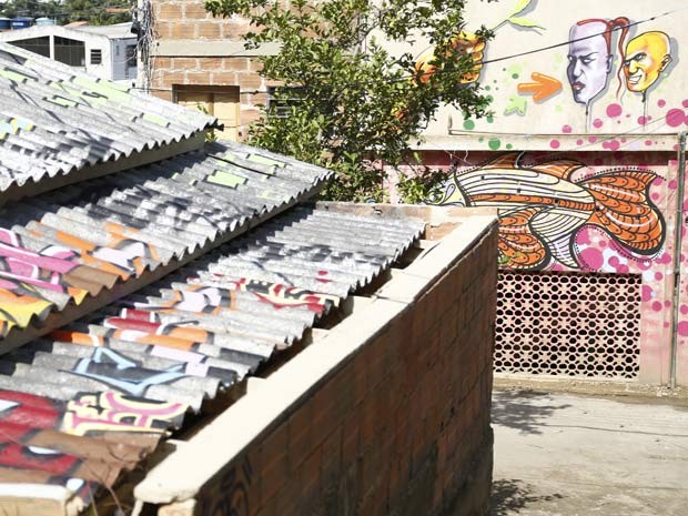 As artes de rua também estão presentes por lá (Foto: Raphael Dias/Gshow)