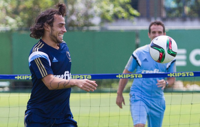 Em fase final de recuperação, Valdivia 