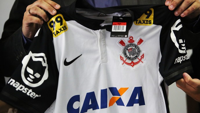 Camisa Corinthians Napster (Foto: Ricardo Taves/Agência Corinthians)
