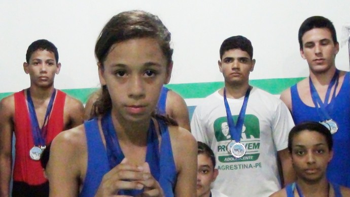 Agrestinense de 12 anos, Ana Beatriz (Foto: Divulgação: Secom / Agrestina)