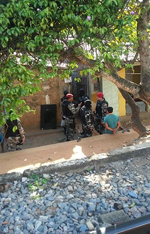 Favela do Mosquito, que fica no bairro das Quintas, foi o principal alvo do cumprimento dos mandados (Foto: Ediana Miralha/Inter TV Cabugi)