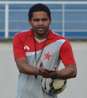 Nei Gaúcho, técnico do Rio Branco-AC (Foto: Murilo Lima)