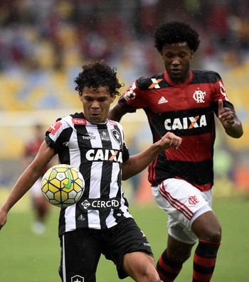 Camilo Botafogo Rafael Vaz Flamengo (Foto: André Durão)