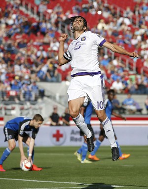 Kaká comemora gol San Jose Earthquakes x Orlando City (Foto: AP Photo/Tony Avelar)