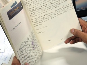 Serão quatro dias para a troca gratuita de exemplares (Foto: Vinícius Pacheco/G1)