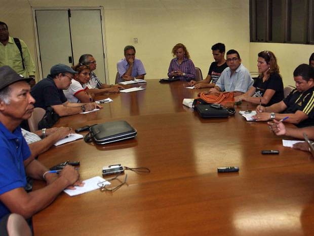 Professores foram recebidos por representates do governo, mas negociação não teve avanço. (Foto: Eliseu Dias/Agência Pará)