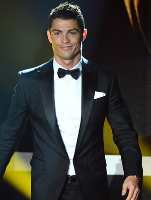 Cristiano Ronaldo selo Bola de ouro (Foto: AFP)