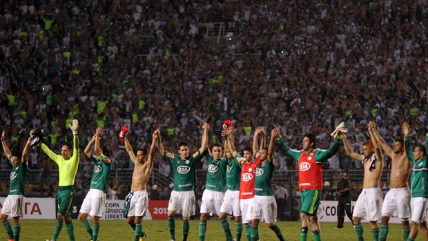 jogadores Palmeiras x Libertad (Foto: Reuters)