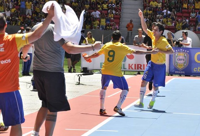 Daniel Brasil Argentina futsal (Foto: Danilo Camargo/CBFS)