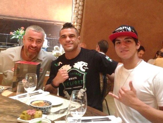 Vitor Belfort almoça com Gabriel Medina (Foto: Arquivo Pessoal)