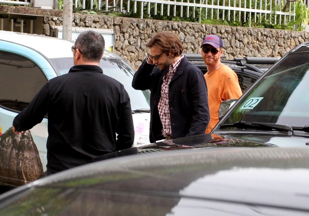Bradley Cooper e elenco de "Se Beber Não Case 3" no Rio (Foto: Henrique Oliveira/Fotorio News)