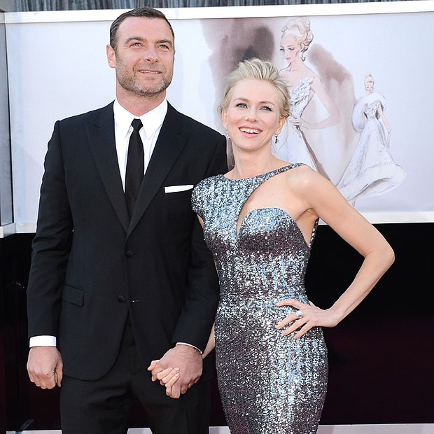 Naomi Watts ao lado do marido, Liev Schreiber (Foto: Getty Images) Naomi Watts ao lado do marido, Liev Schreiber (Foto: Getty Images)