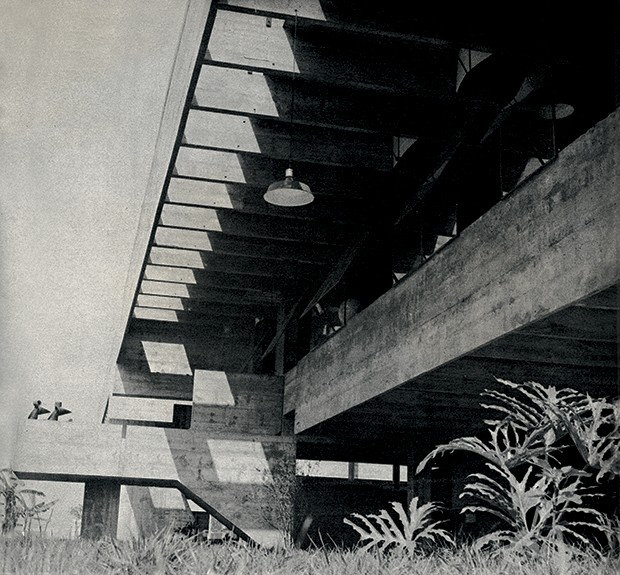 Casa Butantã by Paulo Mendes da Rocha (649AR) - MagMe