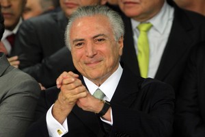 Michel Temer toma posse como presidente interino (Foto: Givaldo Barbosa / Agência O Globo)