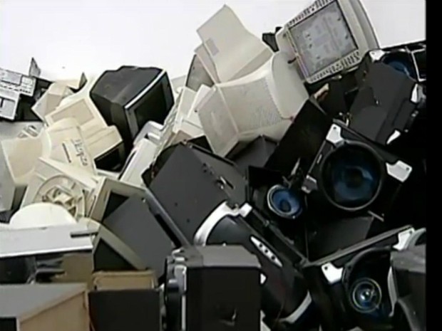 Centenas de compudores que viram lixo eletrônico são reciclados (Foto: Reprodução)