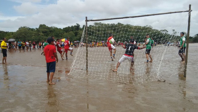 No arquipélago, 1º Campeonato Bailique de Futelama é sucesso (Foto: Divulgação/FAFtl)