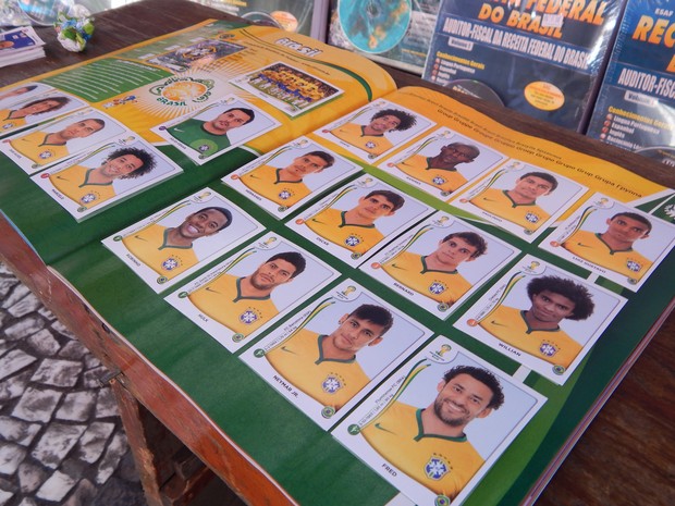 Página completa do Brasil no álbum da Copa do Mundo (Foto: Jéssica Bitencourt / G1)