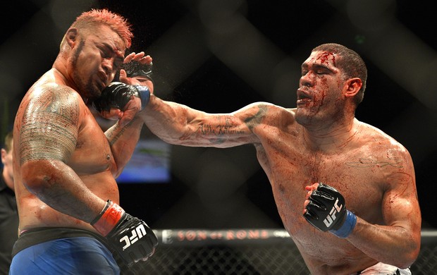 Pezão x Hunt, UFC Fight Night (Foto: Getty)