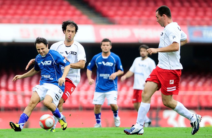 Felipe Massa pilotos futebol (Foto: Marcos Ribolli / Globoesporte.com)