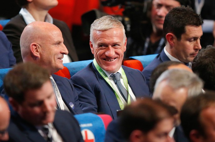 Didier Deschamps técnico França (Foto: AP) Didier Deschamps técnico França (Foto: AP)