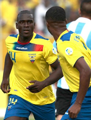 Castillo, comemoração Equador contra a Argentina. (Foto: Agência Reuters) Castillo, comemoração Equador contra a Argentina. (Foto: Agência Reuters)