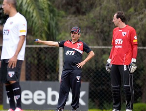 Ney Franco no treino do São Paulo (Foto: Dorival Rosa / Vipcomm)