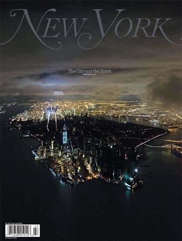 Imagem divulgada em site da 'New York Magazine' mostra Manhattan no escuro, após passagem de supertempestade (Foto: Reprodução/Iwan Baan/"New York Magazine")
