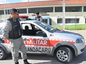 Polícia foi acionada, mas suspeitos não foram presos (Foto: Walter Paparazzo/G1) Polícia foi acionada, mas suspeitos não foram presos (Foto: Walter Paparazzo/G1)