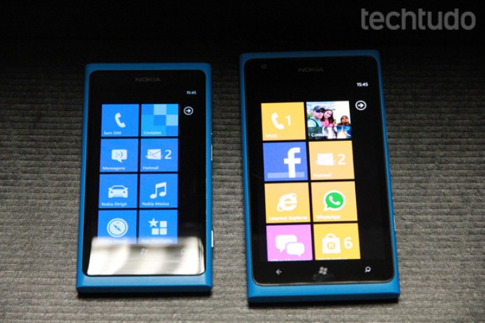 Lumia 800 e Lumia 900 lado a lado (Foto: TechTudo/Marlon Câmara) Lumia 800 e Lumia 900 lado a lado (Foto: TechTudo/Marlon Câmara)