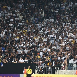Timão esgota metade dos setores para três próximos jogos na Arena