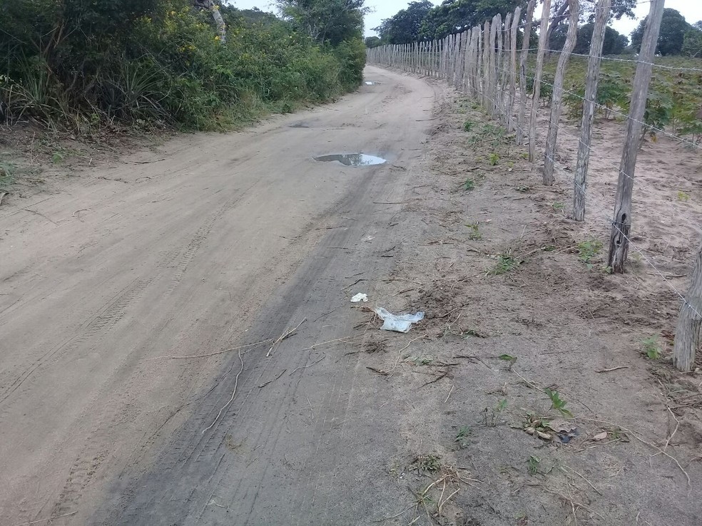  Maria José Dias, grávida de cinco meses, foi encontrada morta em estrada de terra na zona rural de Lagoa Salgada, RN (Foto: José Jaerto Nascimento)