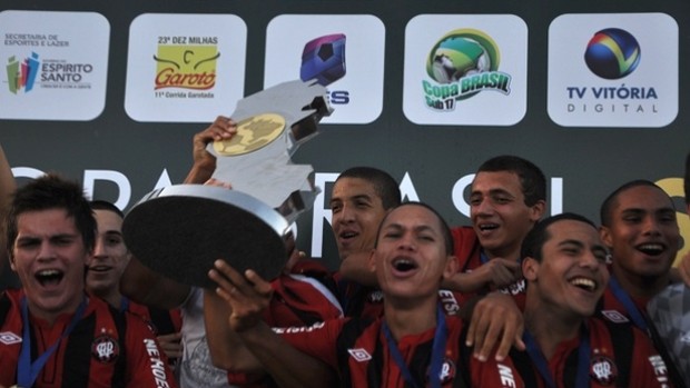 Atlético-PR sub-17 vence e é campeão (Foto: Bruno Baggio/Site Oficial do Atlético-PR)
