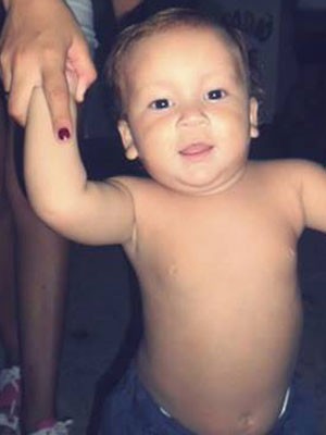 Léo Jackson Fernandes, de 2 anos, morreu com um tiro na cabeça em Mossoró (Foto: Arquivo da família)