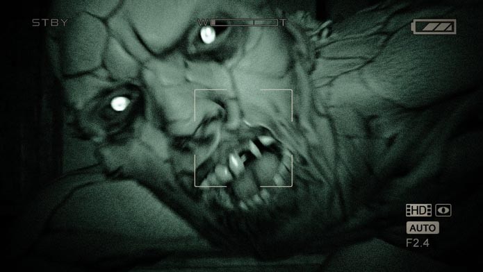 Outlast foi lançado para PC trazendo uma experiência de horror bem diferente dos jogos atuais (Foto: Divulgação)