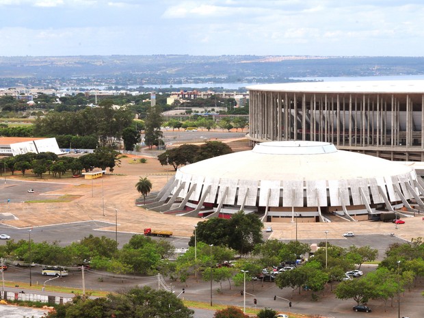 Ginásio Nilson Nelson com o Estádio Nacional Mané Garrincha ao fundo (Foto: Tony Winston/Agência Brasília) Ginásio Nilson Nelson com o Estádio Nacional Mané Garrincha ao fundo (Foto: Tony Winston/Agência Brasília)