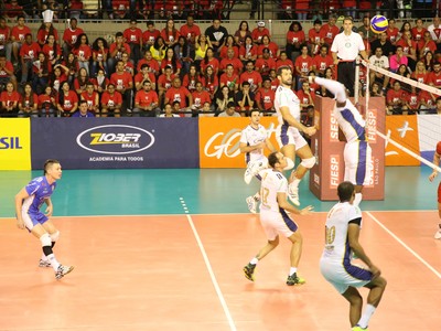maringá vôlei superliga (Foto: Divulgação/Ziober Maringá)