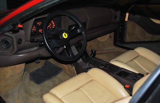 Ferrari Testarossa (Foto: Receita Federal)