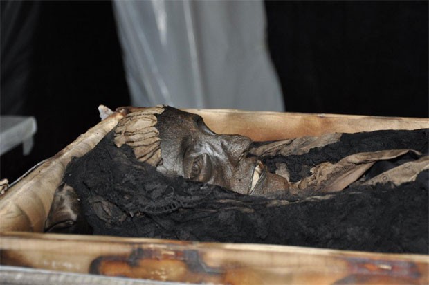 Dona Amelia surpreendeu por estar mumificada (Foto: Divulgação/Valter Diogo Muniz)