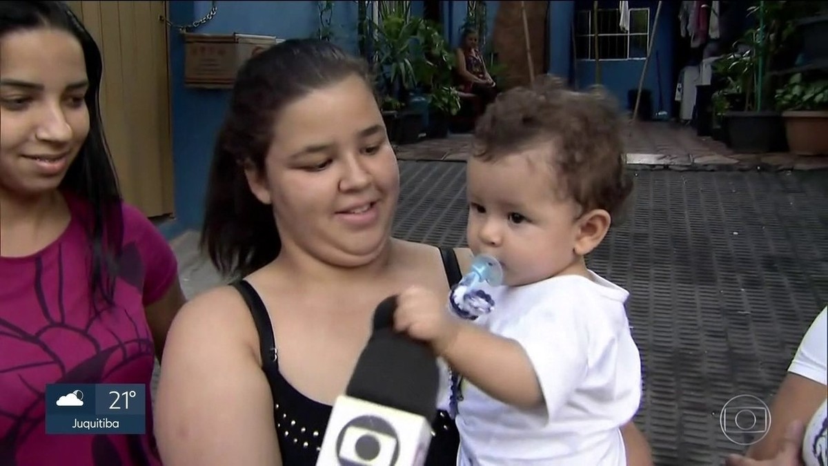 Pai Invade Creche Para Resgatar Filho De Meses Durante Temporal Em Sp