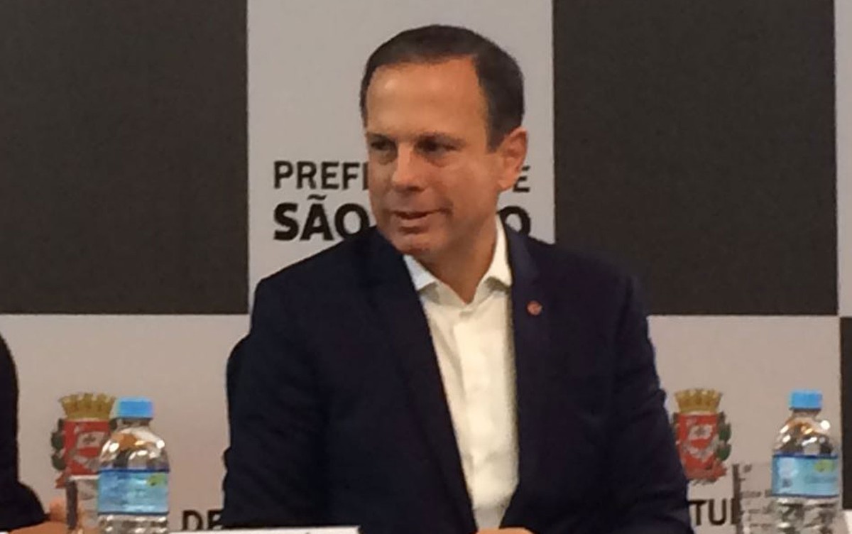 Doria remaneja R$ 30 milhões de verba de enchente e terminais de ônibus para usar em consultoria