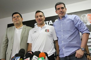 Doriva, Constantino Júnior e Alírio Moraes (Foto: Aldo Carneiro/ Pernambuco Press)