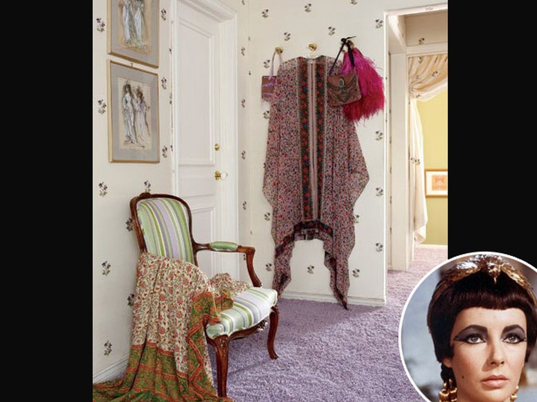 Closets das famosas cliques mostram estilos que não cabem em armário